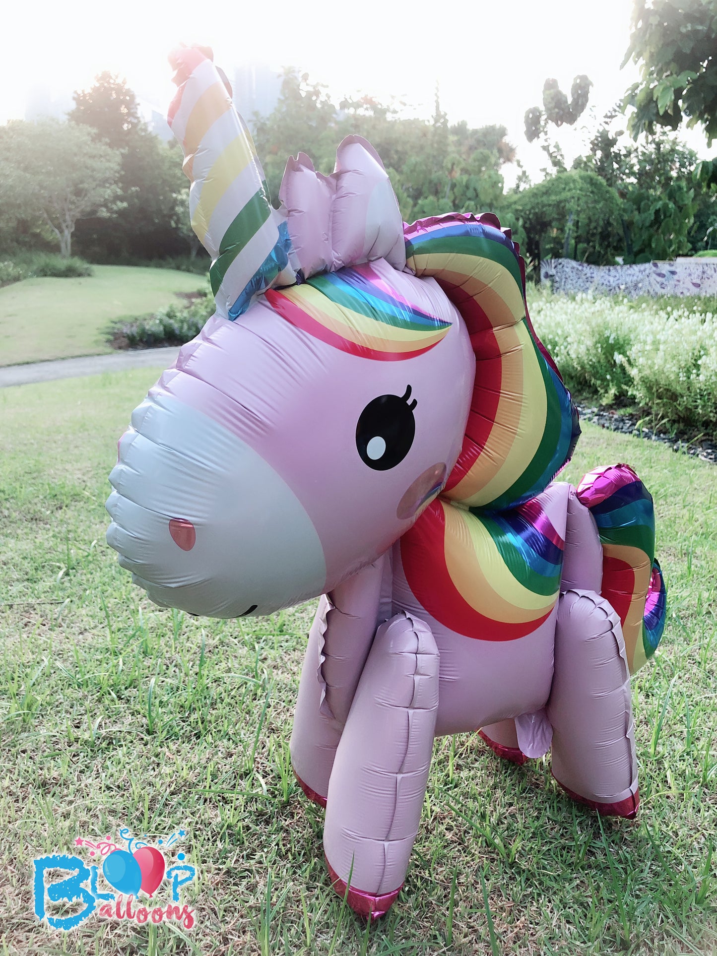 [Pink Rainbow Unicorn] - 3D Unicorn Walker Balloon (Air-Filled Only) 