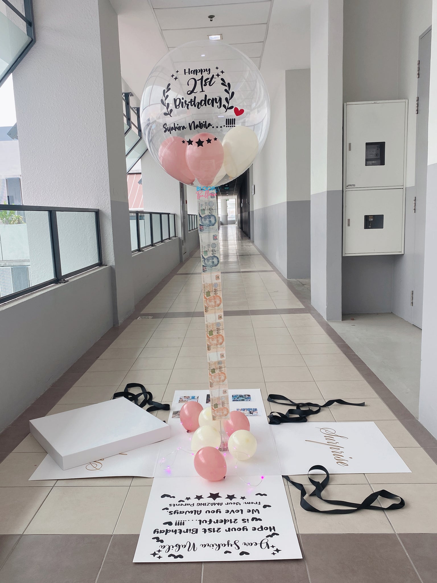 Surprise balloon on sale box