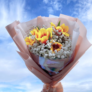 [SMALL] Tulips Flower Bouquet - Valentine's Day Collection